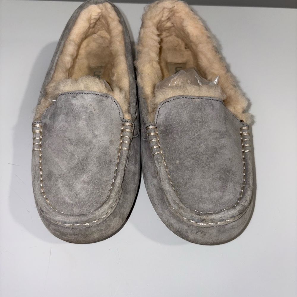 Women’s Grey Ugg Suede Slippers